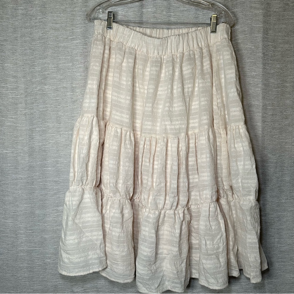 Albion Cream A-Line Tiered Skirt Size M